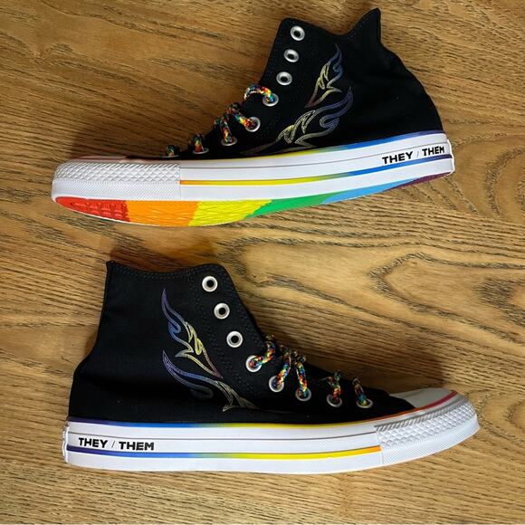 NWOT Converse CTAS High Top Pride Custom Sneakers Rainbow Men’s 8 Women’s 10 - Picture 8 of 10